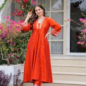 Saffron Glow Kurta Set - Image 5
