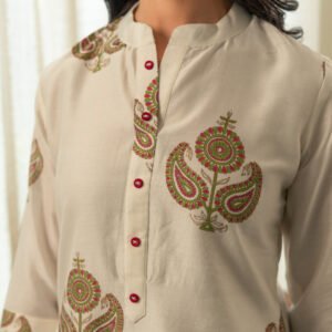 Co-ord Set in Chanderi Silk Fabric with Hand Block Printing - Image 4