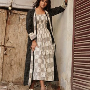 Heart Block Print Inner with Polka Dot Print Shrug - Image 5