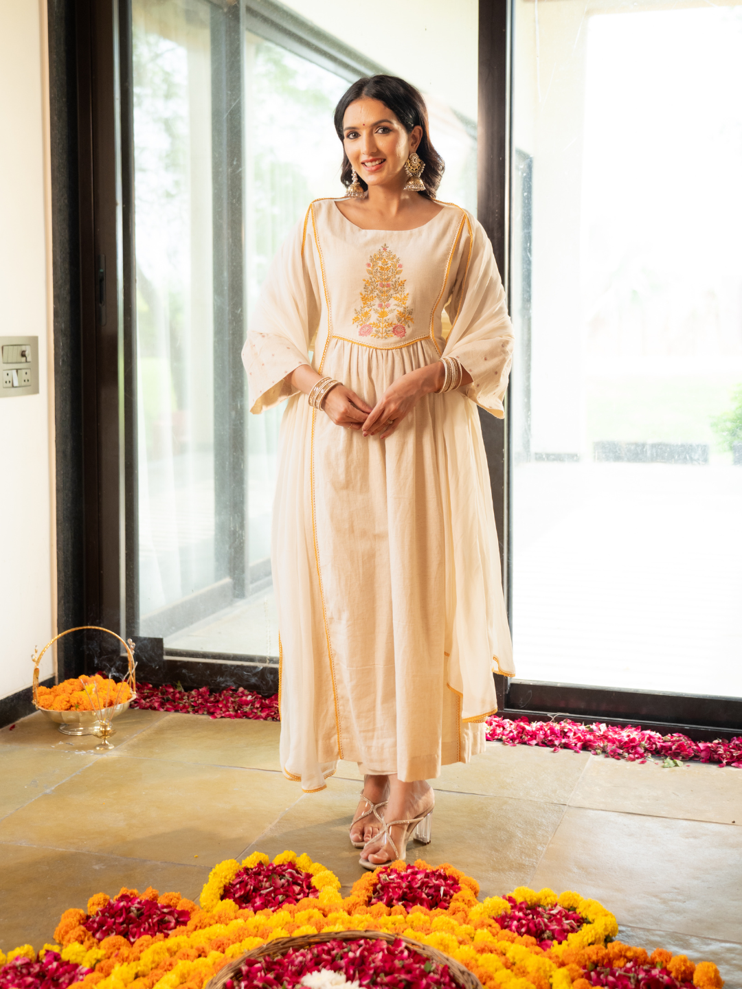 Off White Linen Blend Anarkali Kurta Set With Embroidery