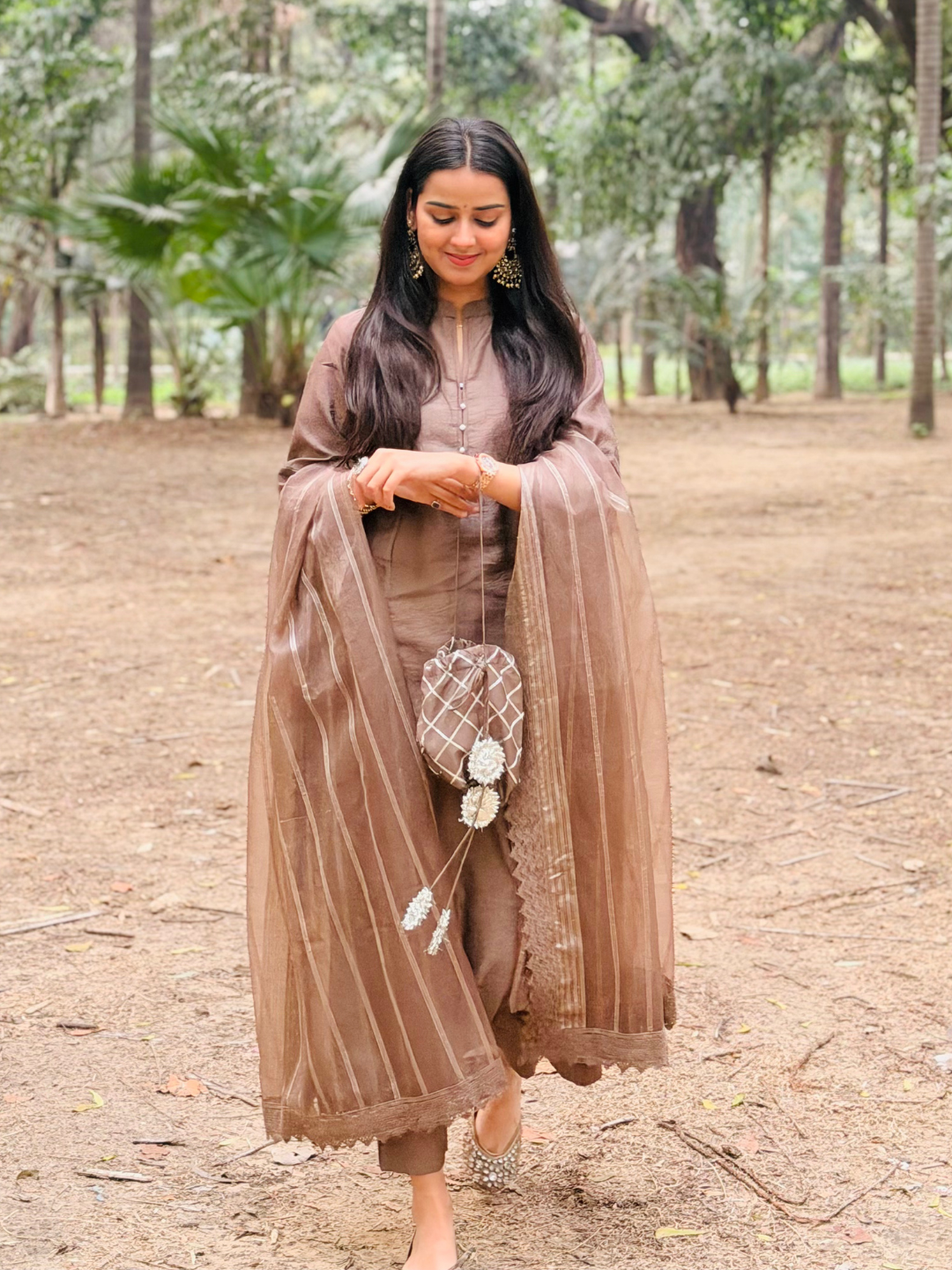Brown Chanderi Kurta Set With Dupatta And Pants - Image 2