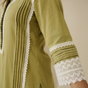 Sage Green Kurta With Dupatta And Pants - Image 3
