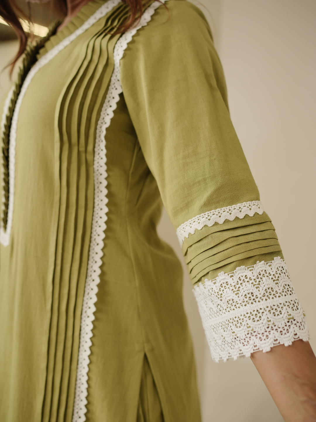 Sage Green Kurta With Dupatta And Pants - Image 3