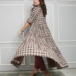 Alternative view of Cotton Linen Co-ord Set with Block Print Ajrakh Shrug