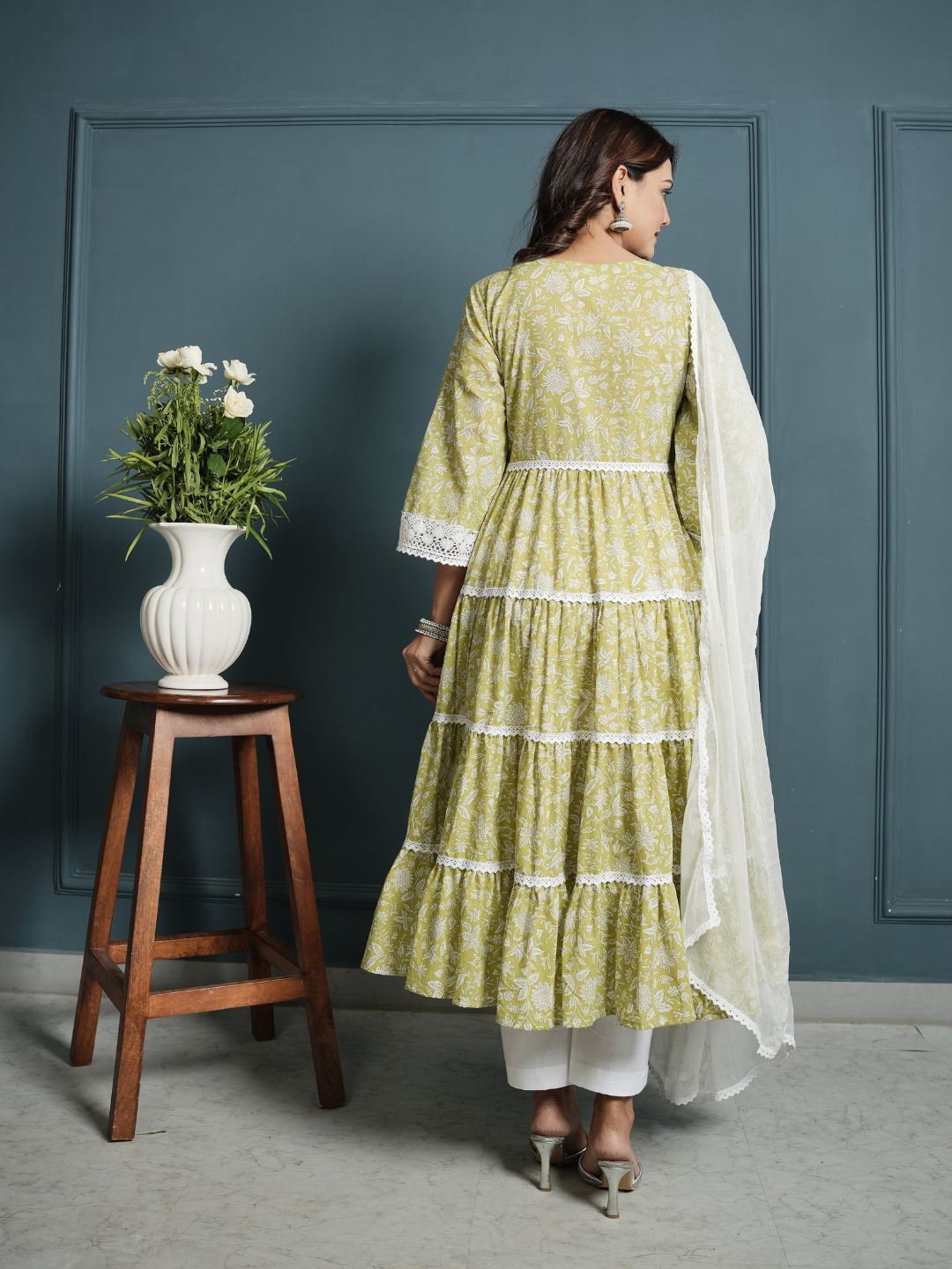 Green White Lace Anarkali Kurta with Pants And Dupatta - Image 2