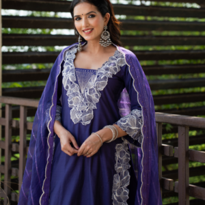 Alternative view of Blue Chanderi Kurta Set With Embroidery