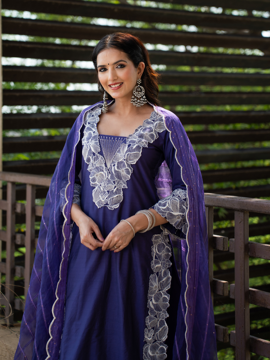 Blue Chanderi Kurta Set With Embroidery - Image 2