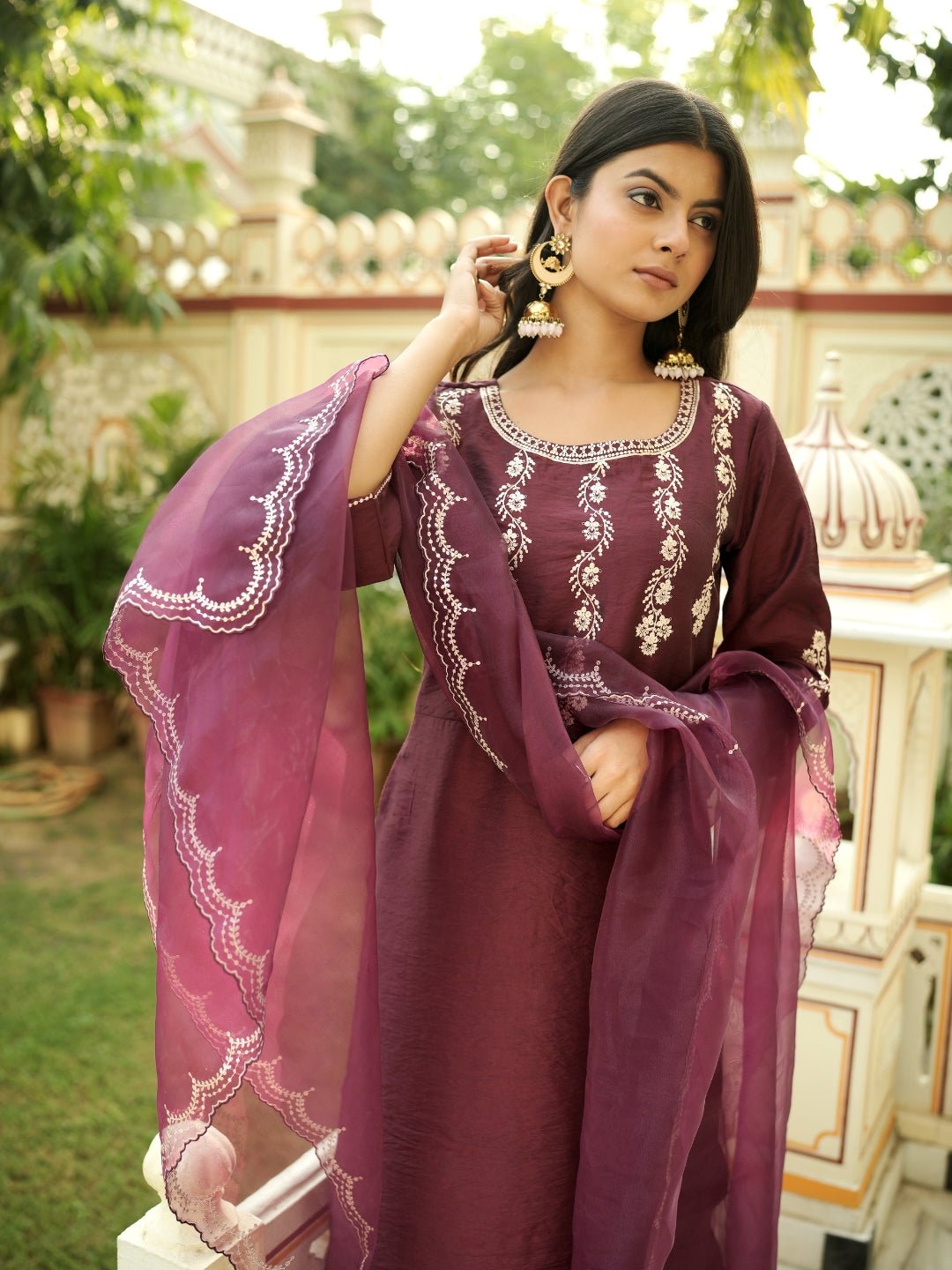 Crimson Luxe Kurta Set - Image 2