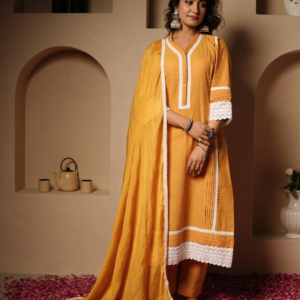 Mangalgiri Yarn Dyed Yellow Cotton Kurta with Dupatta And Pants - Image 5