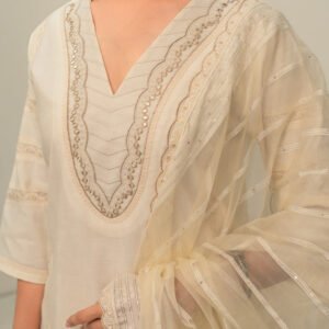 Chanderi Embroidery Pintucks Kurta with Dupatta and Pants - Image 4