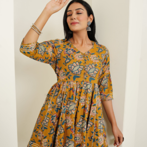 Sharara Set in Kalamkari Design - Image 4