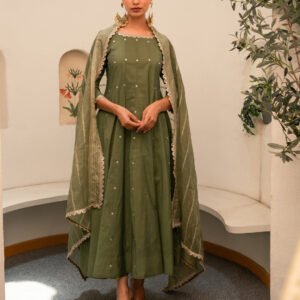 Green Chanderi Anarkali Kurta Set With Dupatta And Pants - Image 5