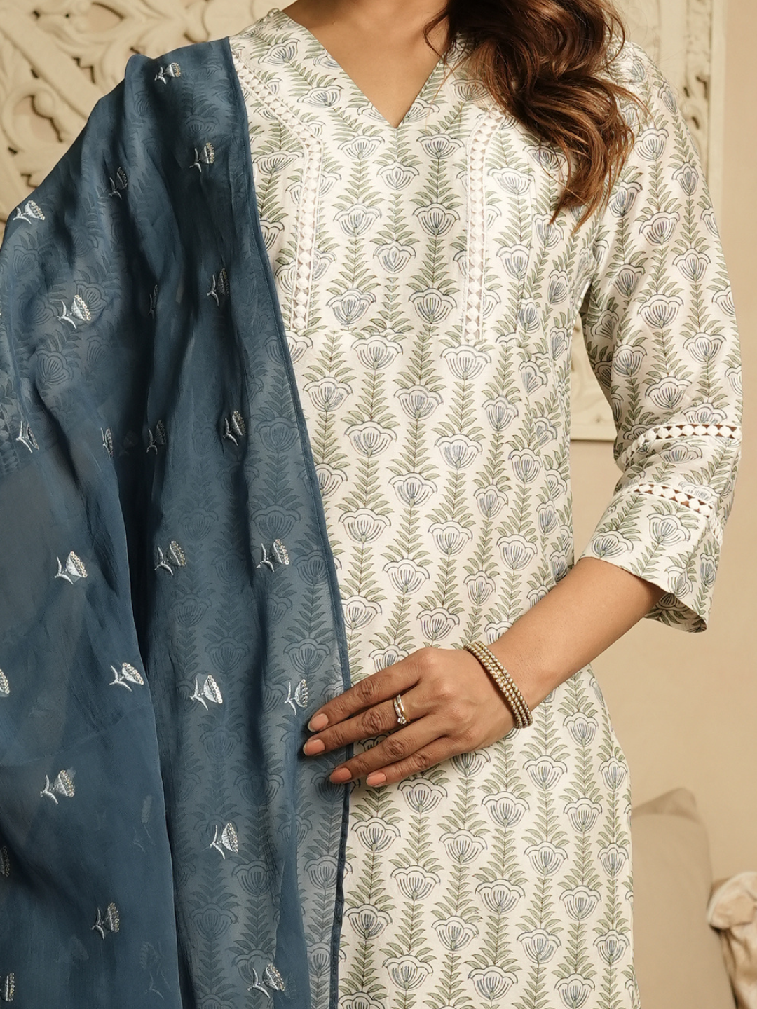 Blue Hand Block Chanderi Kurta Set - Image 3