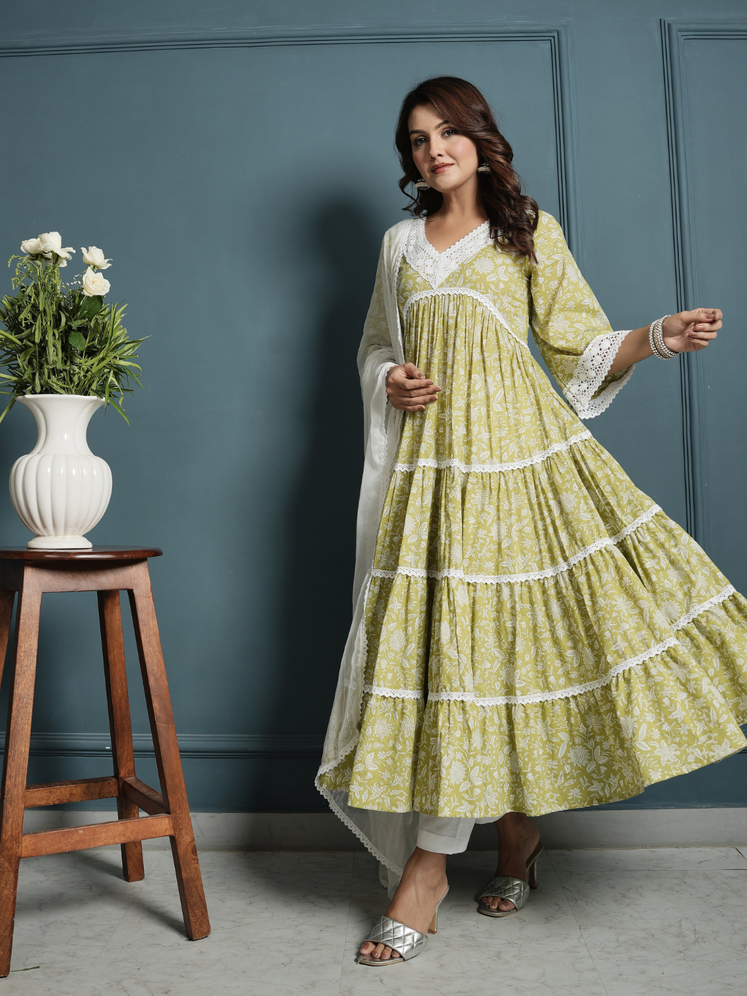 Green White Lace Anarkali Kurta with Pants And Dupatta - Image 7