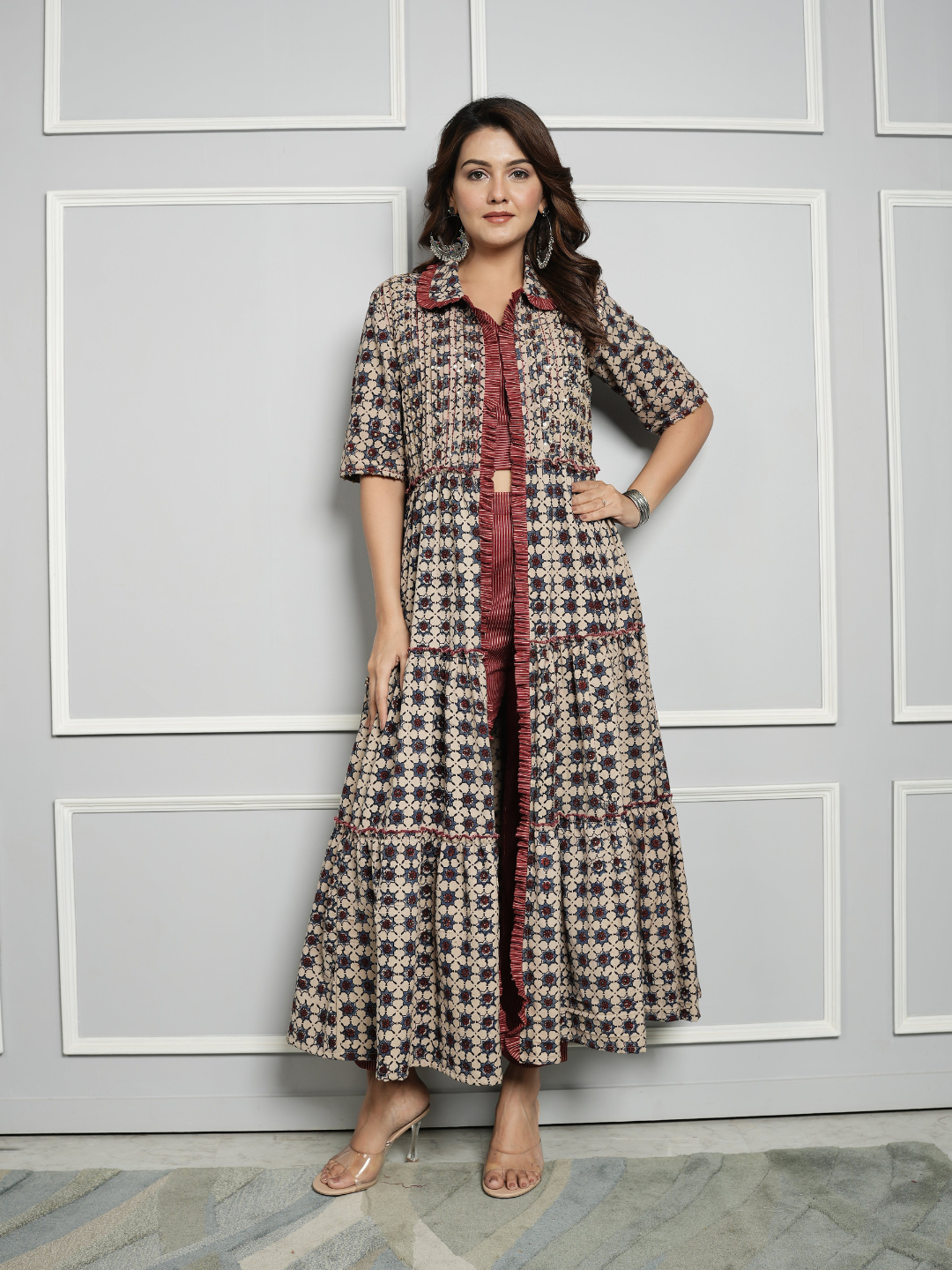 Cotton Linen Co-ord Set with Block Print Ajrakh Shrug - Image 7