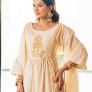 Off White Linen Blend Anarkali Kurta Set With Embroidery - Image 7