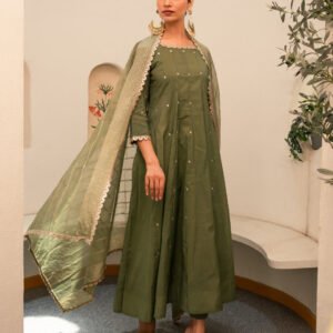 Green Chanderi Anarkali Kurta Set With Dupatta And Pants - Image 8