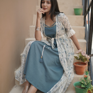Chanderi Block Print Shrug with Inner Dress - Image 4
