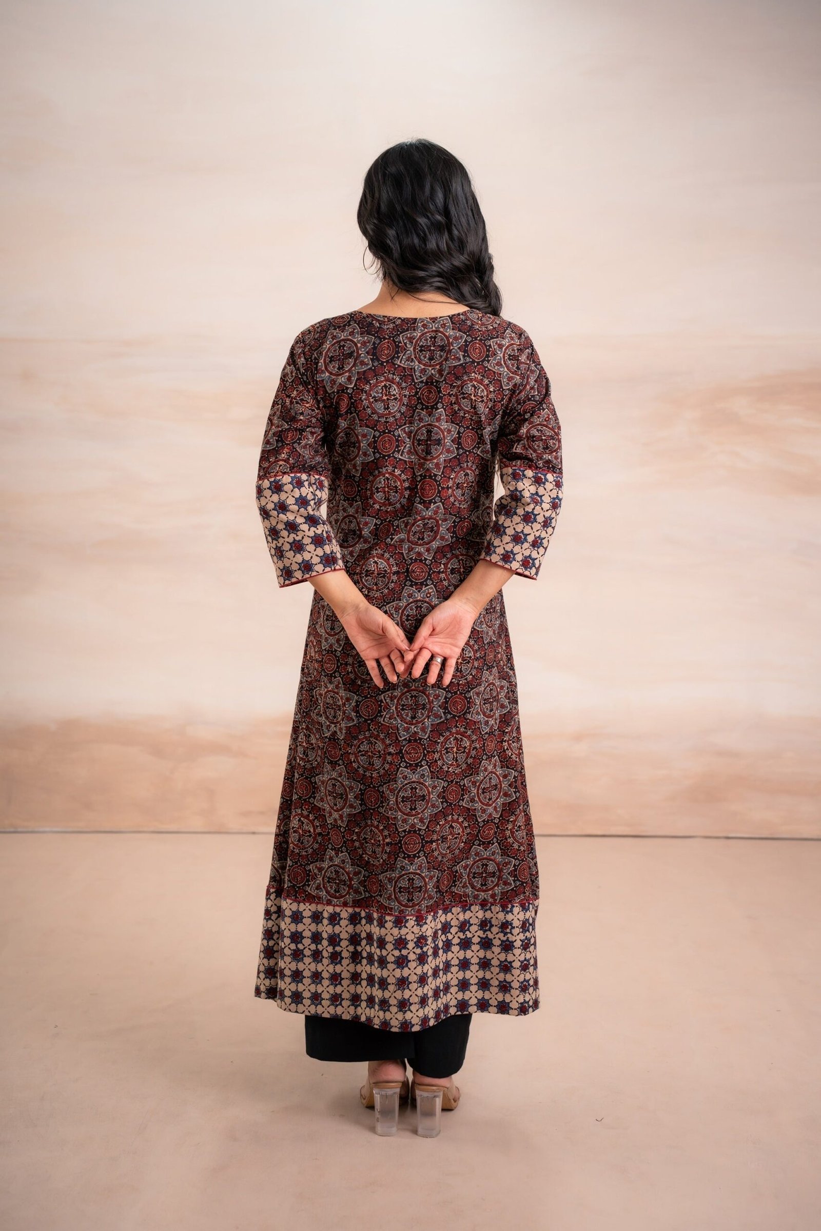 AJRAK BLACK N BLUE COTTON KURTA SET - Image 10