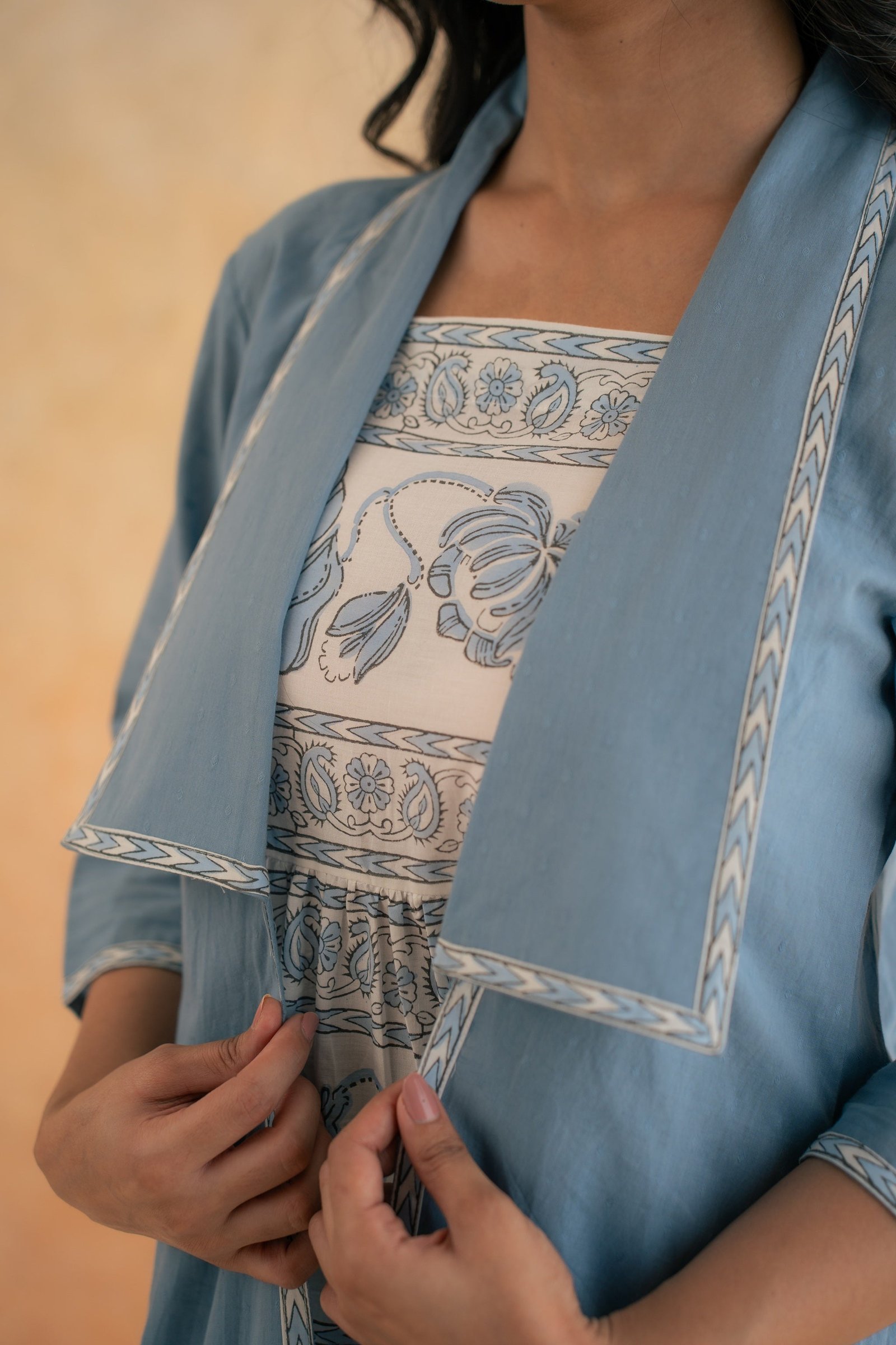 BLOCK PRINT DRESS WITH DOBBY SHRUG - Image 6