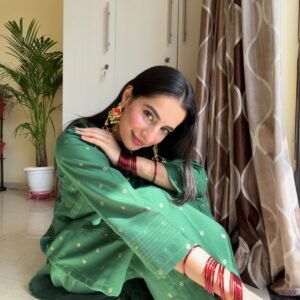 Alternative view of Green Silk Self-Woven Kurta